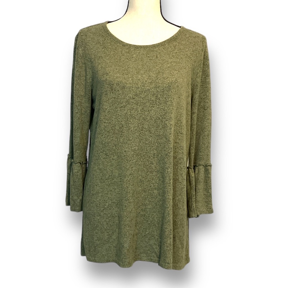 ND green sweater